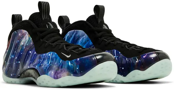 Yeezy Foamposite Glow In The Dark Yeezy Foamposite Glow In The Dark