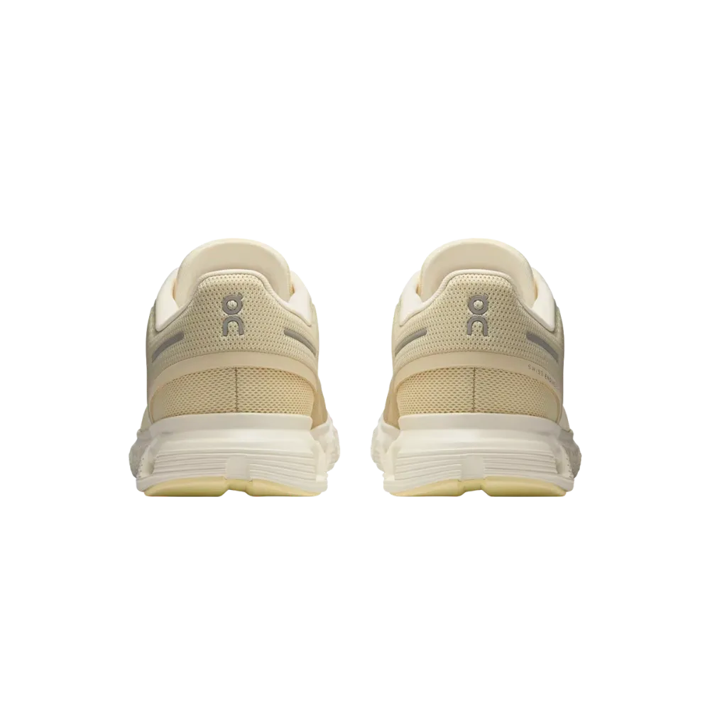 On Running Cloud 6 Castor Ivory