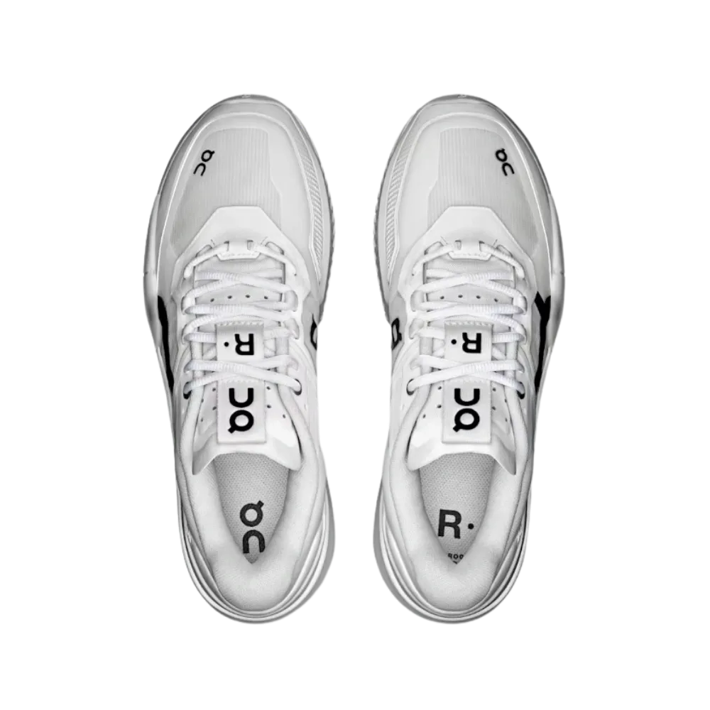 On Running The Roger Pro 2 All White