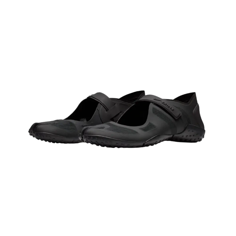 靴 NIKE x SKIMS Air Rift Black NikeSKIMS Air Rift 'Black' | Hype Fly India