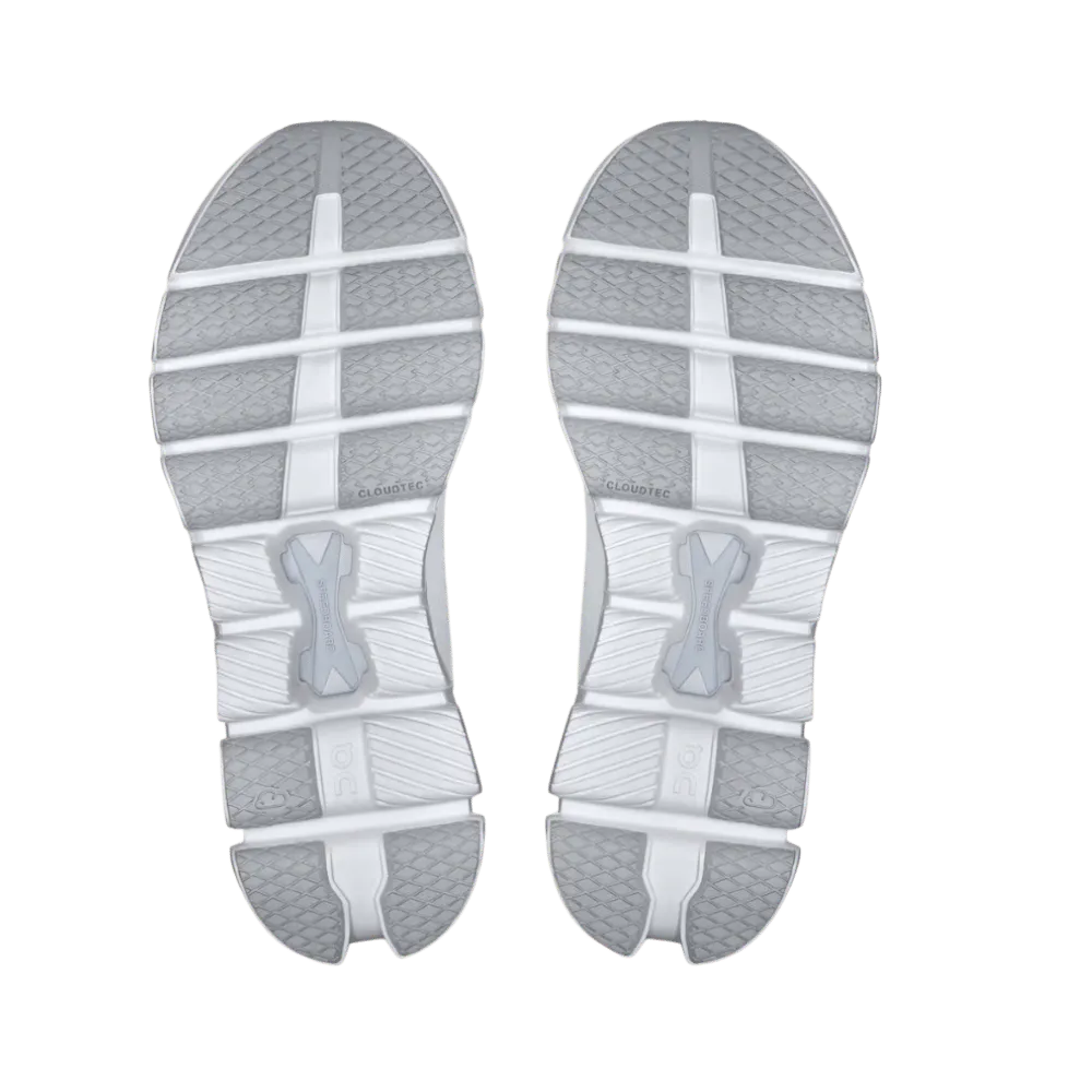 On Running Cloud X 4 AD White Wolf