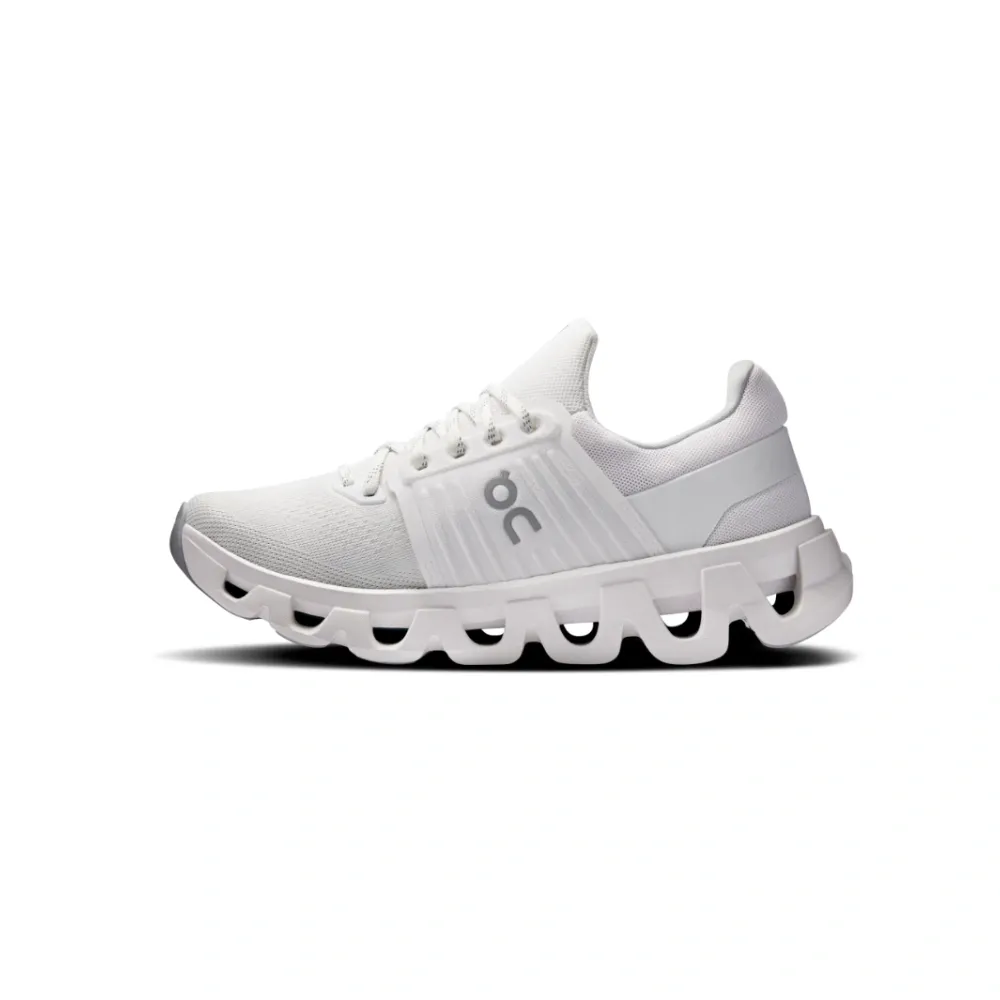 On running Cloudswift 4 AD White | White