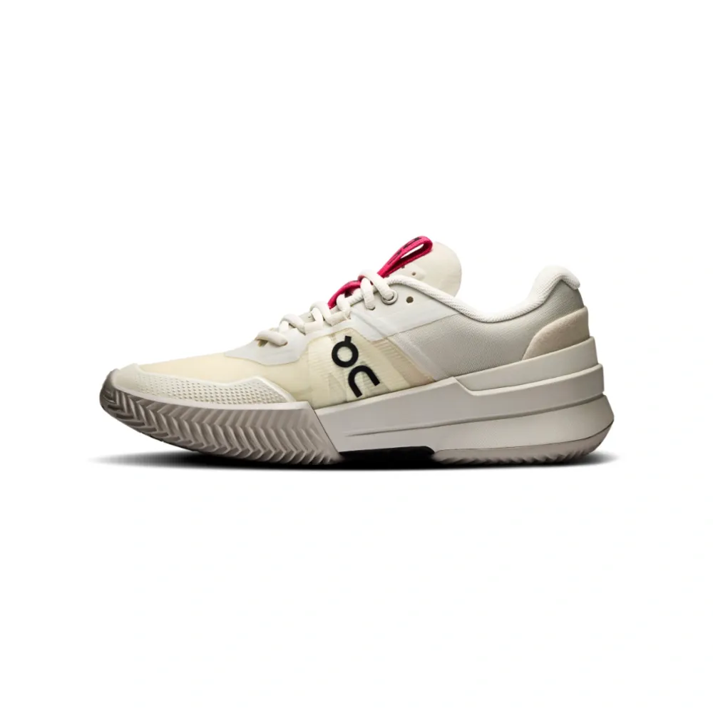 On Running The Roger Pro 2 Clay Ice Pink