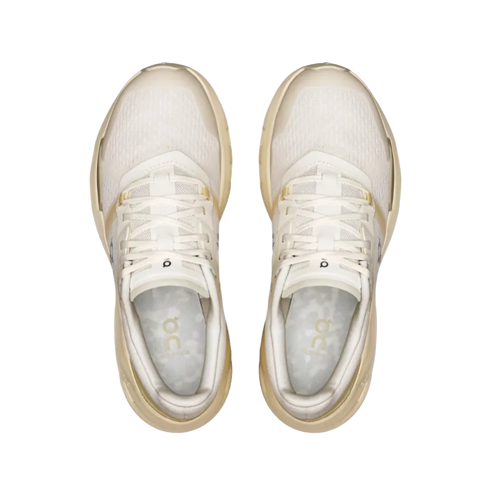 On Running Cloudpulse Ivory Tumeric