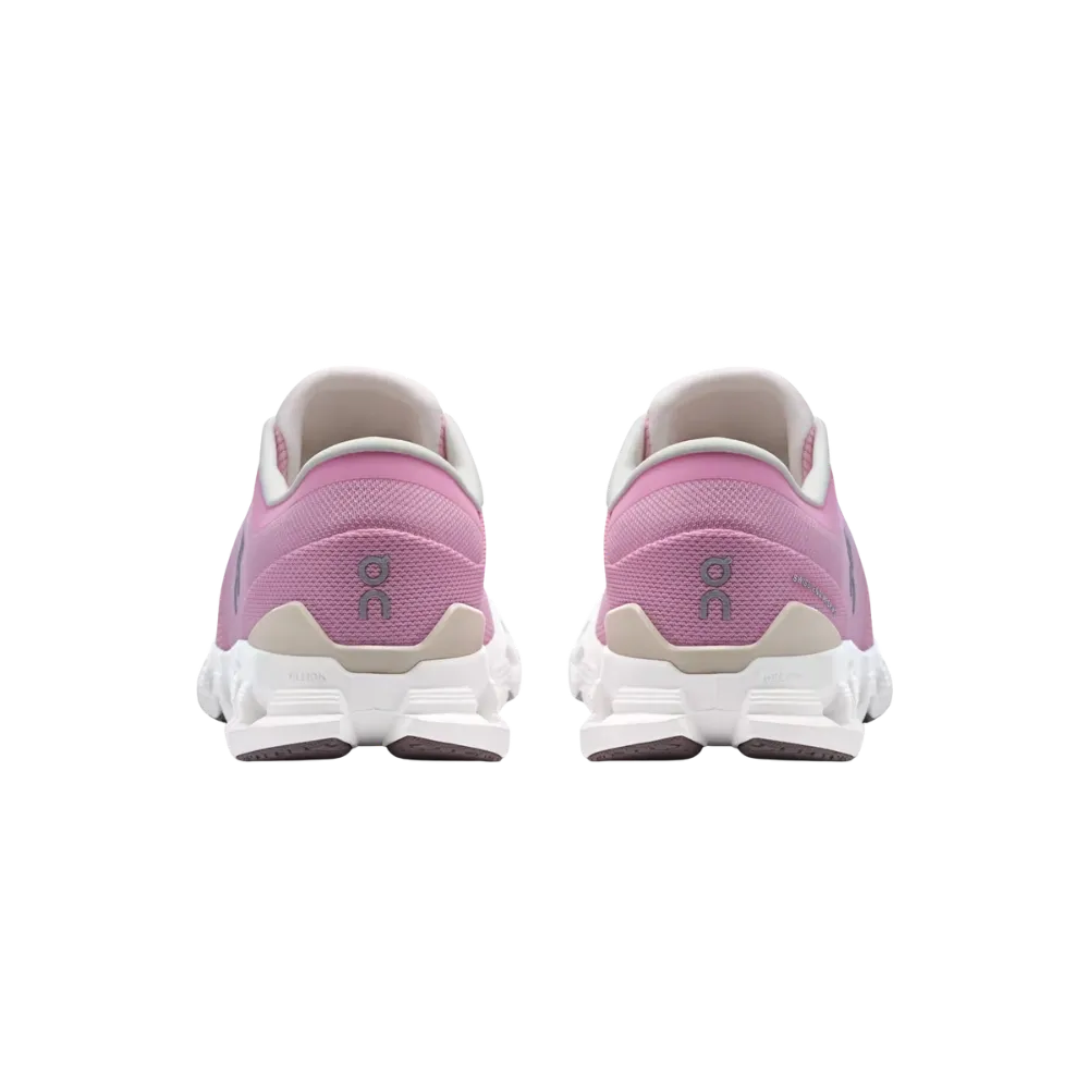 On Running Cloud X 4 Petal Sand