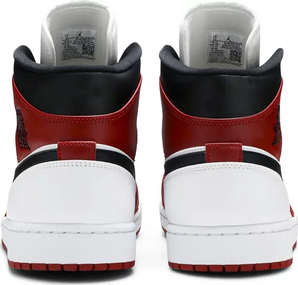 Air Jordan 1 Mid 'Chicago' | Hype Fly India