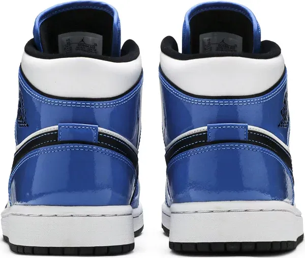 Air Jordan 1 Mid SE 
