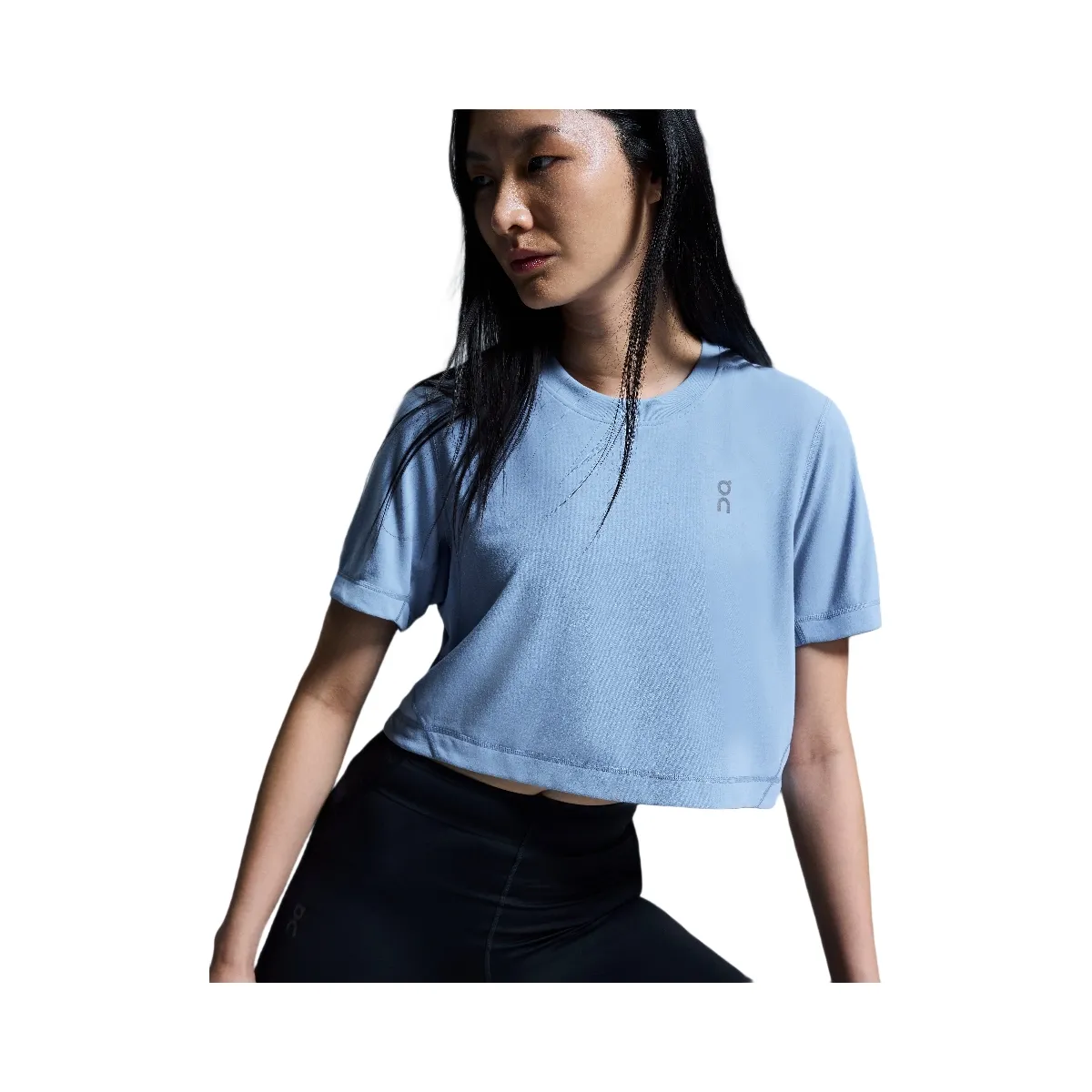 On Train-T Crop Chambray