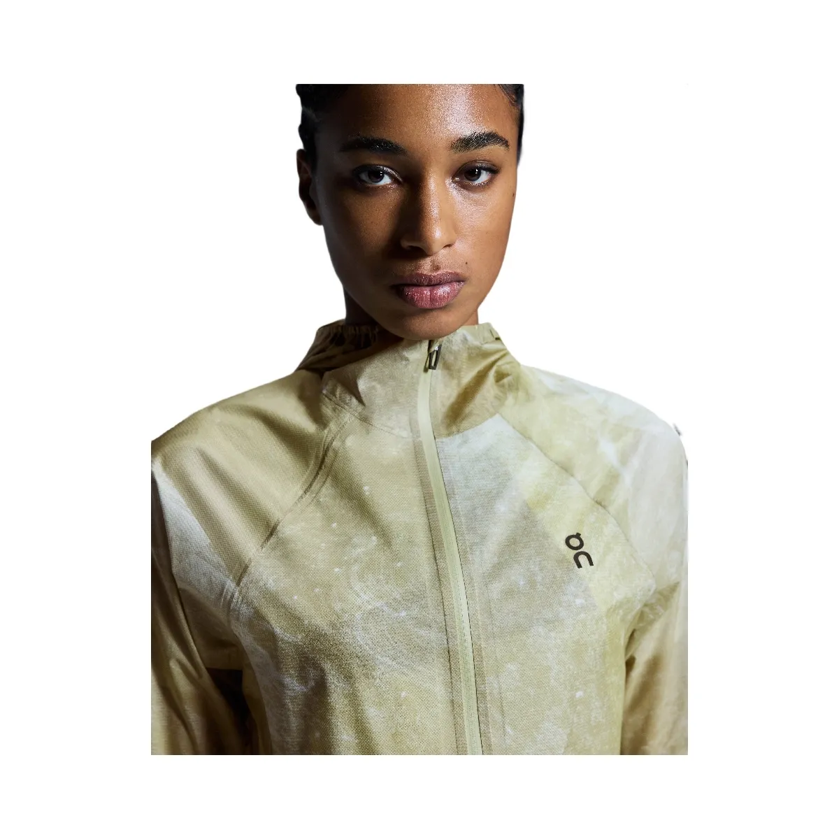 On Ultra Jacket White | Caper