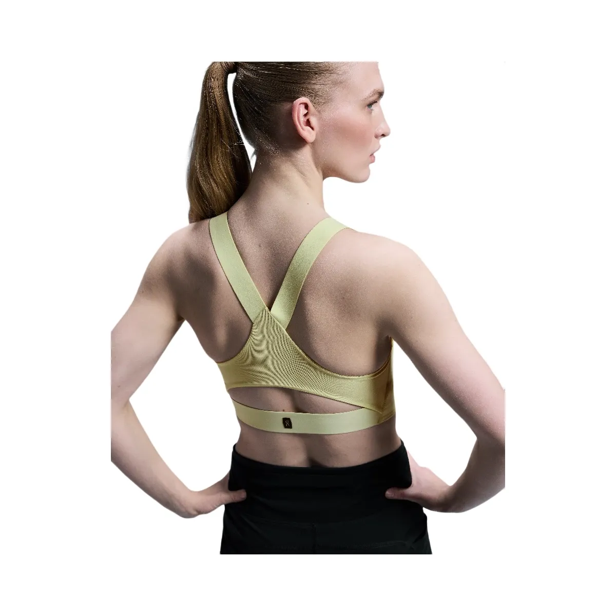 On Performance Flex Bra Hay