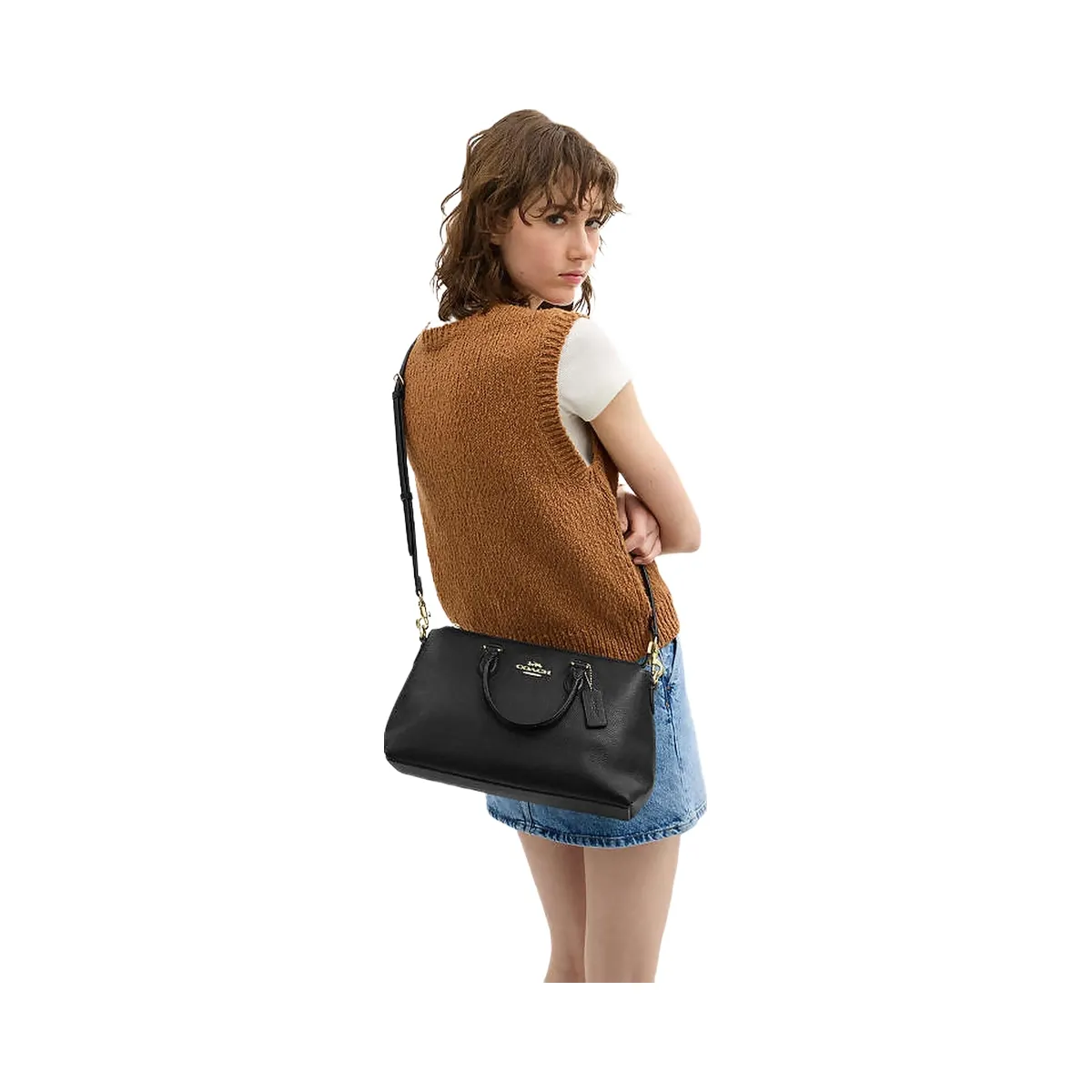 Coach Large Corner Zip Wristlet Crossgrain Leather-Gold-Black