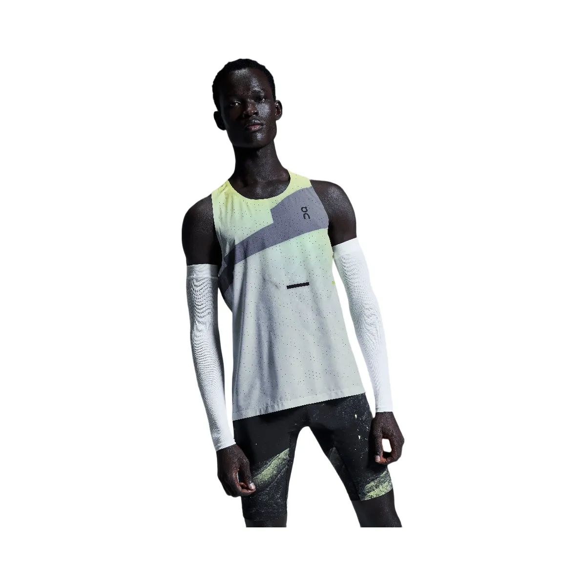 On Race Tights Half Black | Limelight