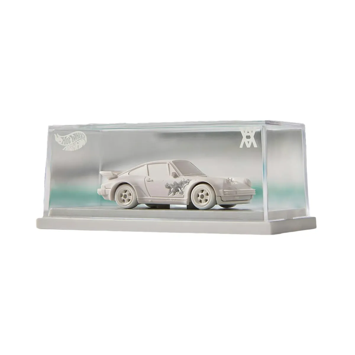 Hot Wheels X Daniel Arsham Eroded Porsche 930 And Rally Case