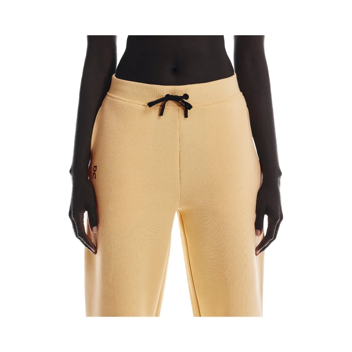 On Focus Tech Sweatpants Nectar