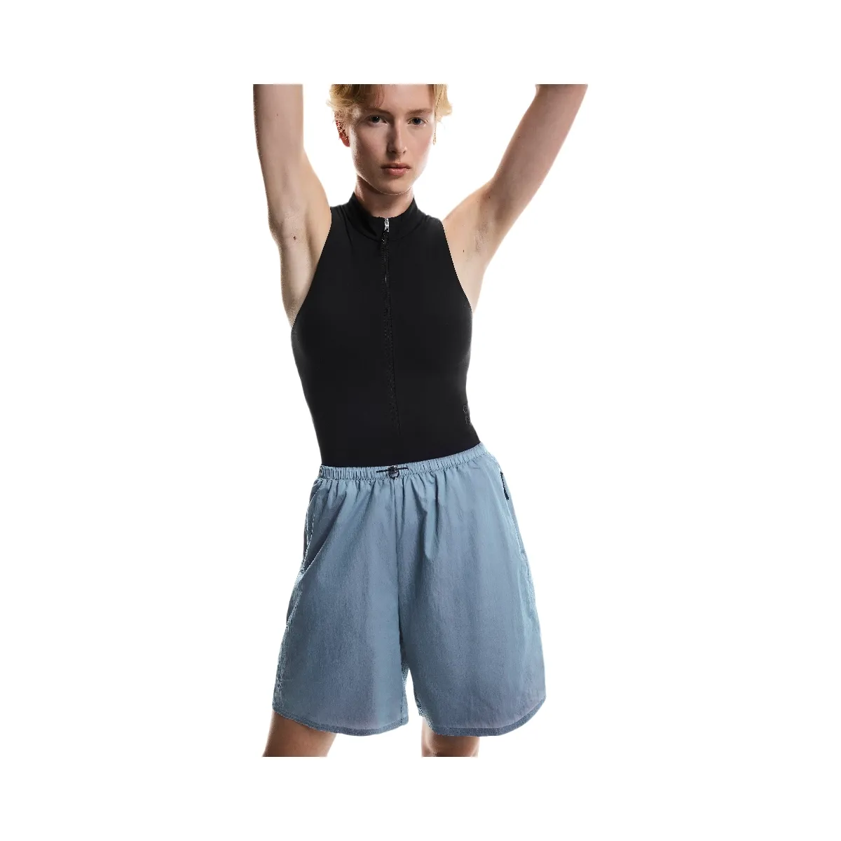 On Track Shorts Arctic | Pink