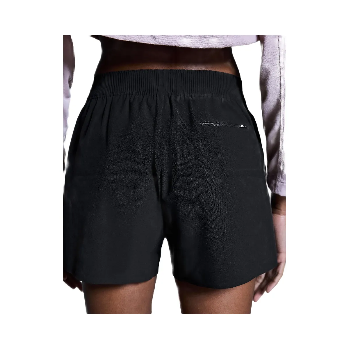 On Train Shorts Black
