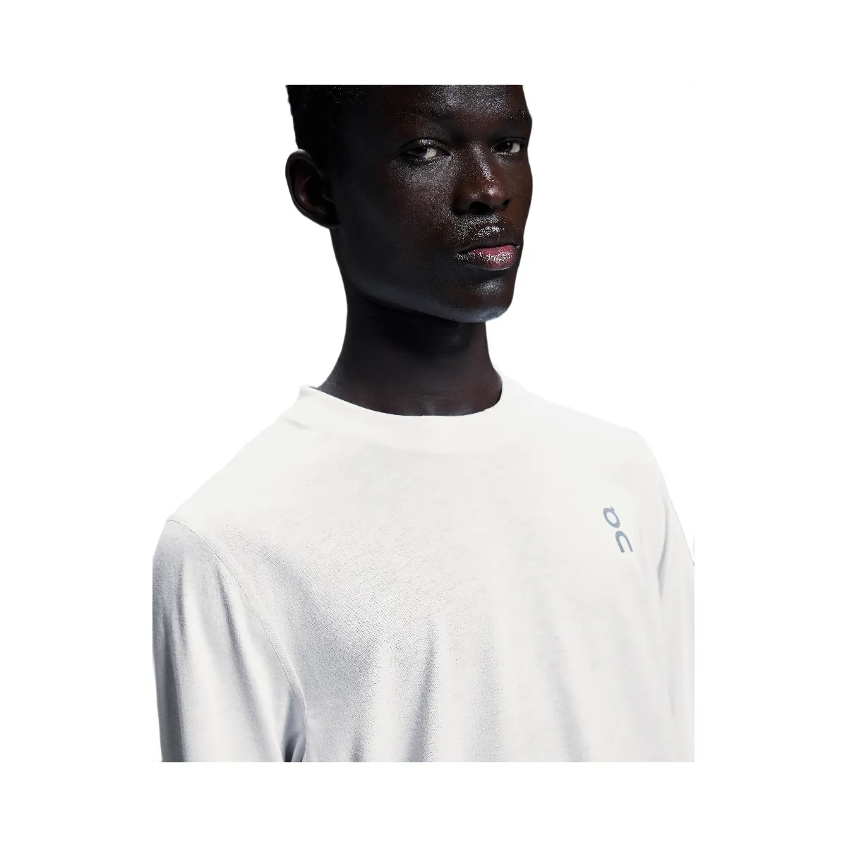 On Train Long-T White