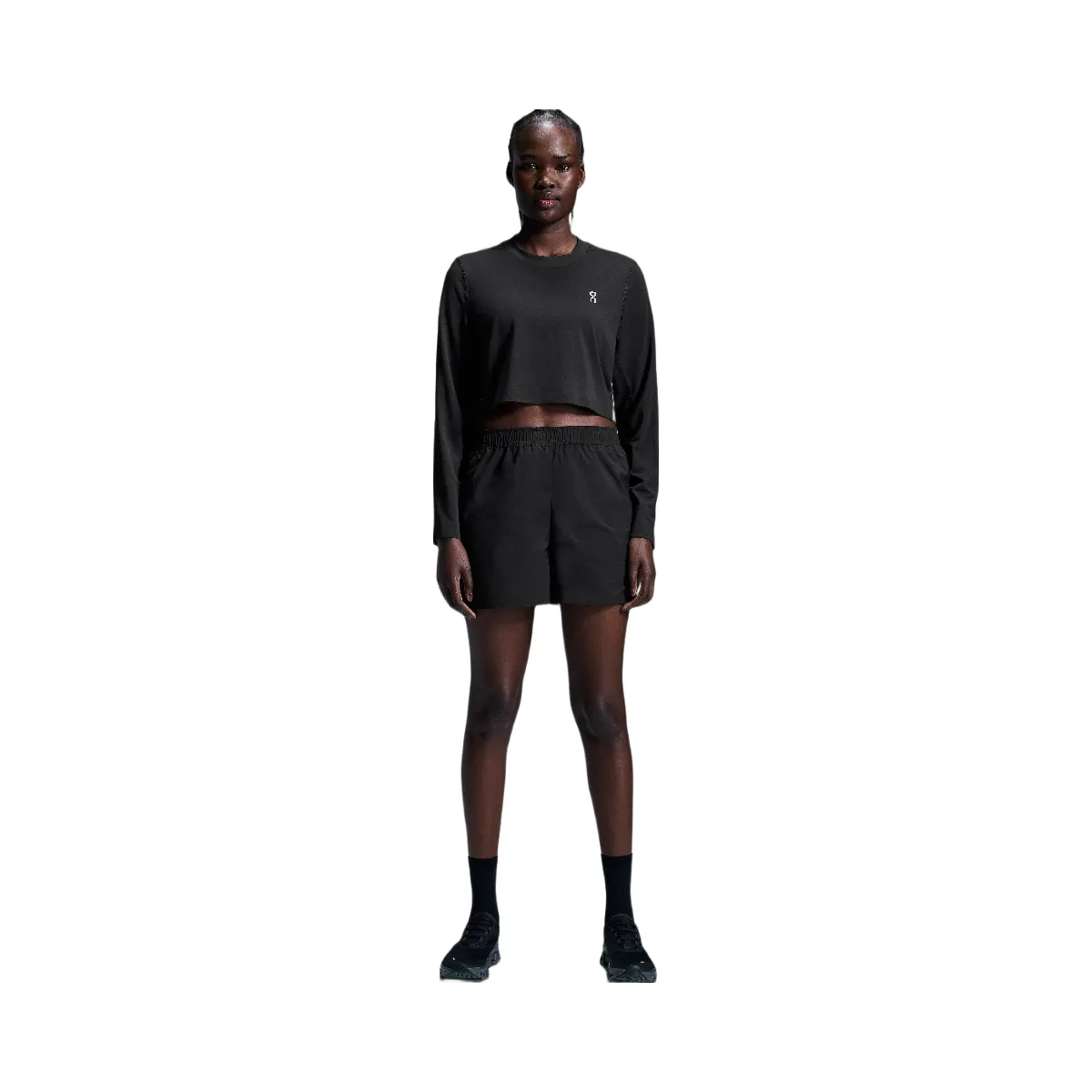 On Train Long-T Crop Black