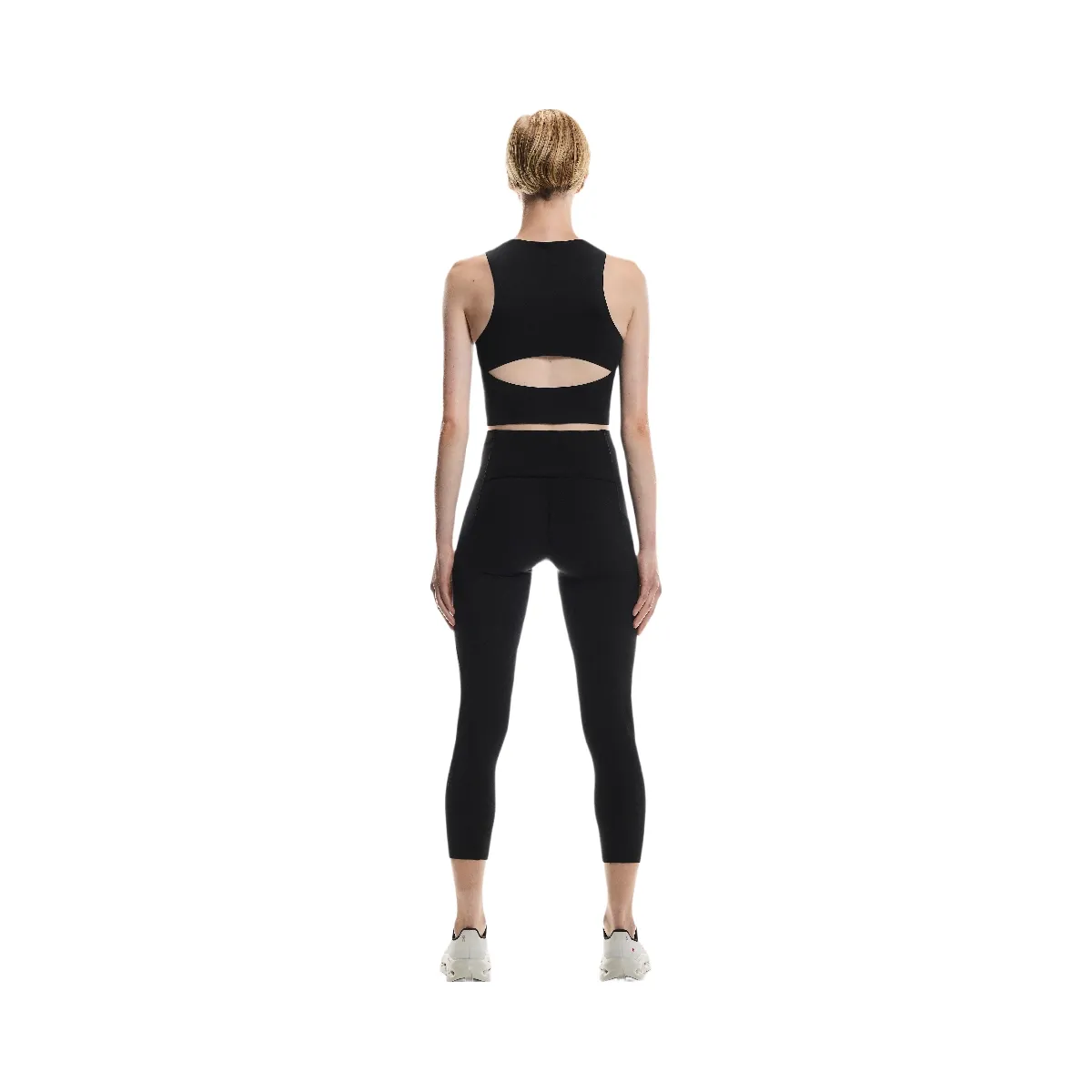 On Studio Open Back Crop Black