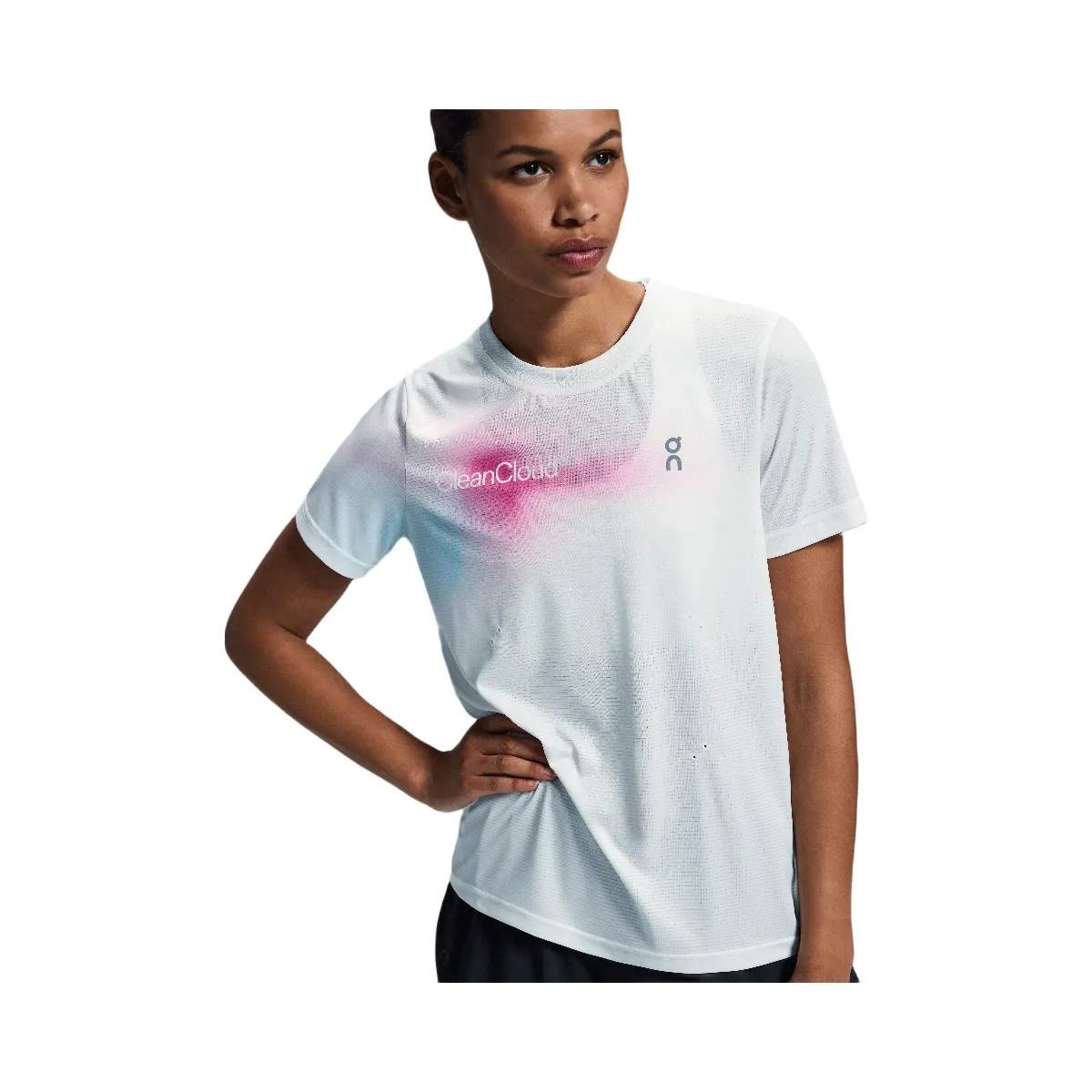 On Pace-T Undyed | Pink