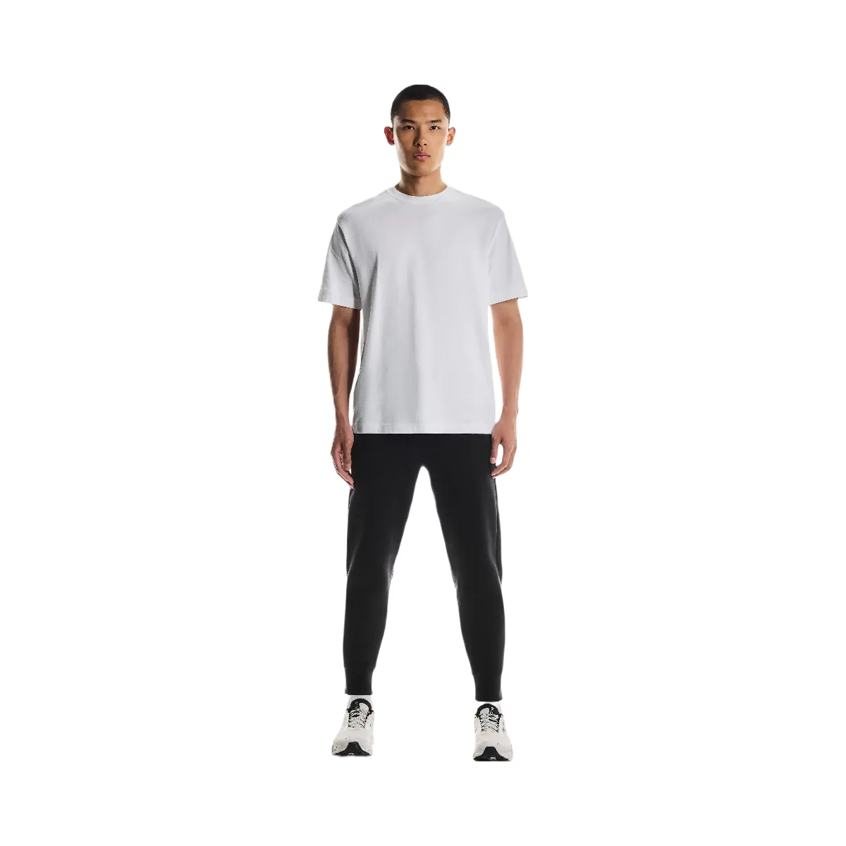 On Focus Tech Sweatpants Black