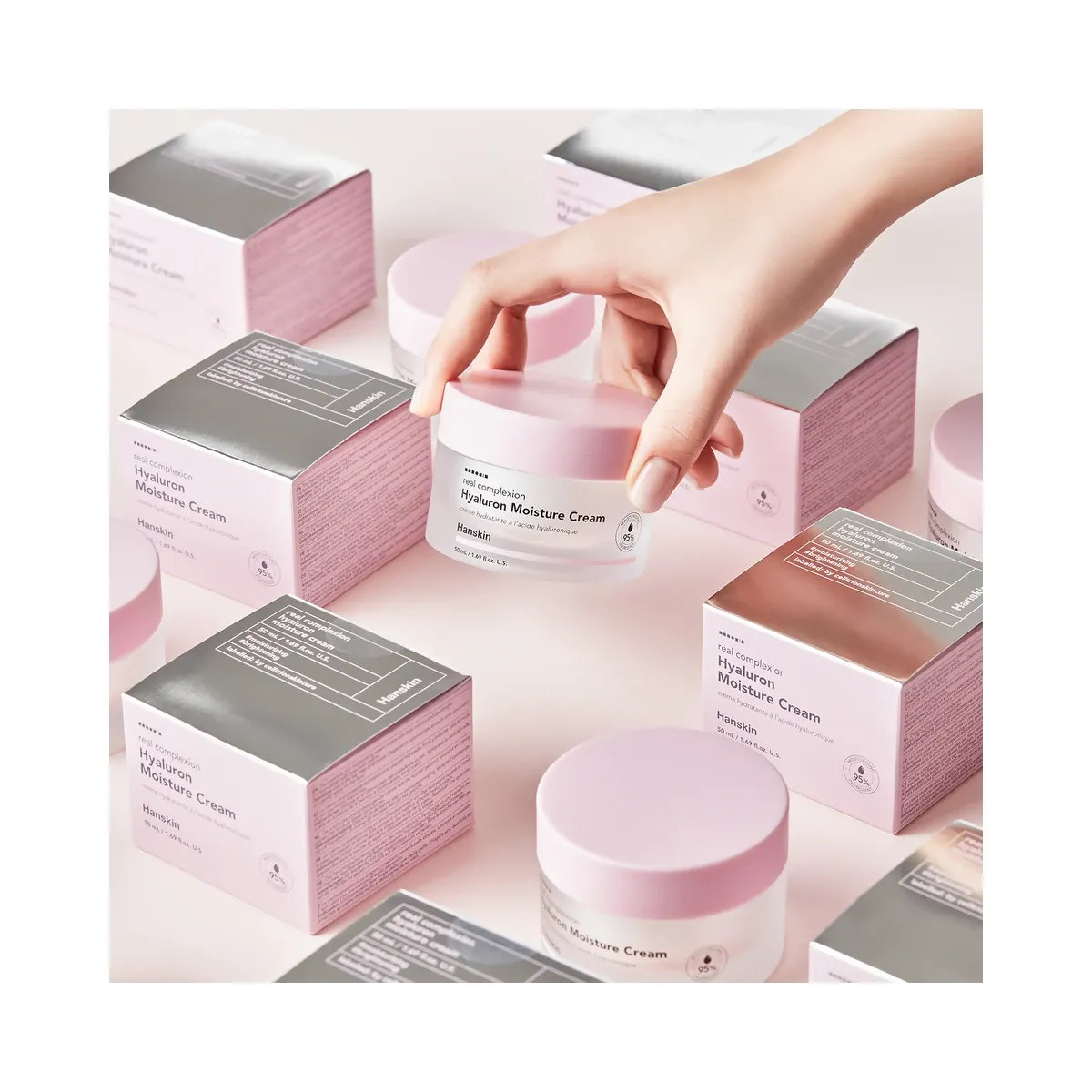 Hanskin Hyaluron Moisture Cream