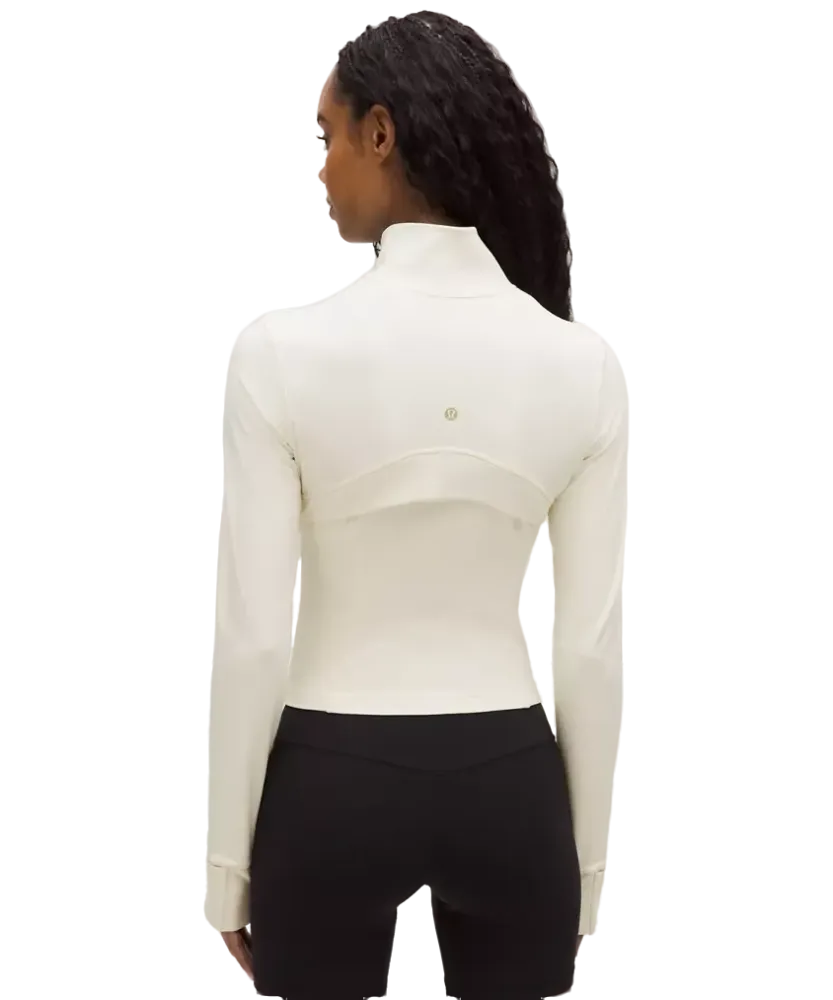 Lululemon ホワイト クロップドジャケット サイズ2 large_erasebg_transformed_2025