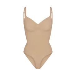 関税込み★SKIMS★コットンポプリン スリープ キャミソール SKIMS | Seamless Sculpt Brief Bodysuit With Snaps | LIGHT